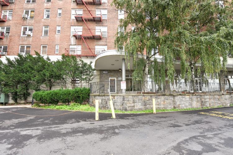 2630 Kingsbridge Terrace #3G, Bronx, New York image 15