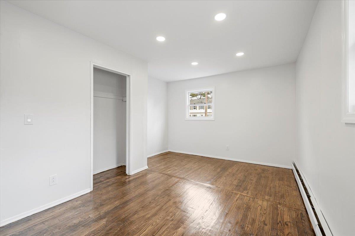 121 Arlington Avenue, Wyandanch, New York image 12