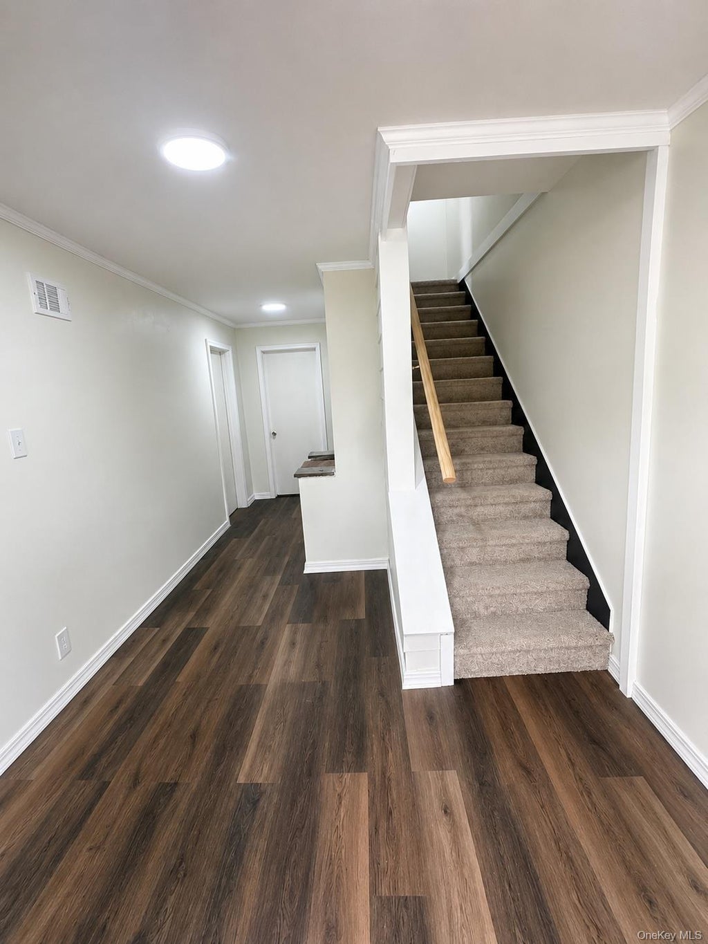 Photo of 9 Carmichael Road, Binghamton, NY 13901 (MLS # 1034085)
