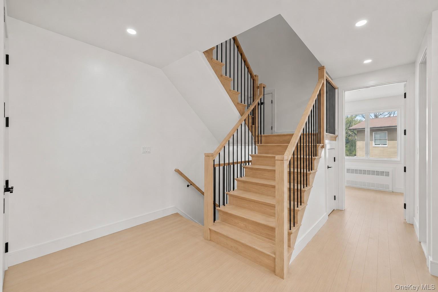 15 Warren Court 201
