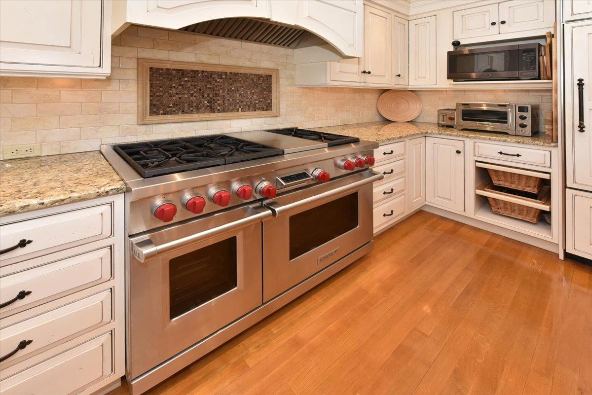 1515 Lowell Avenue, New Hyde Park, New York image 14