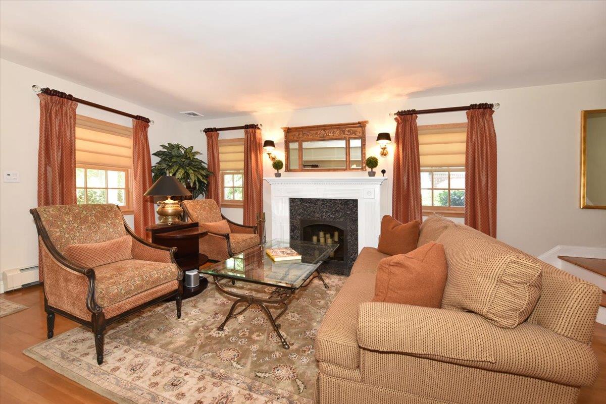 1515 Lowell Avenue, New Hyde Park, New York image 4
