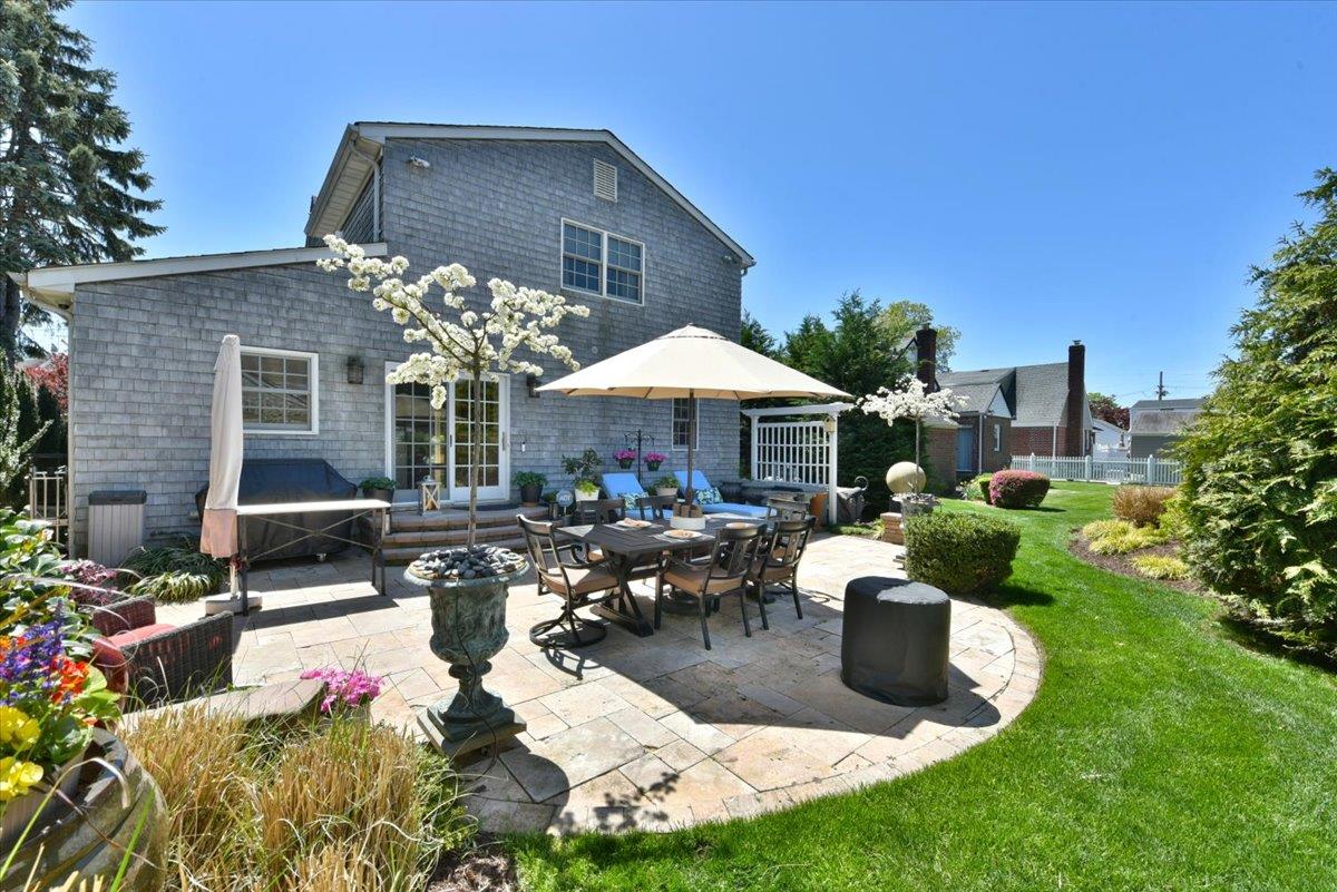 1515 Lowell Avenue, New Hyde Park, New York image 34