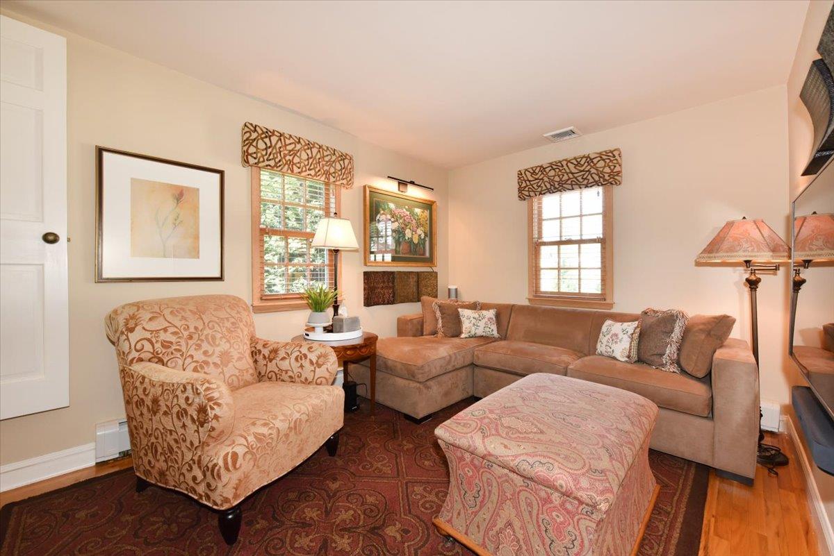 1515 Lowell Avenue, New Hyde Park, New York image 17