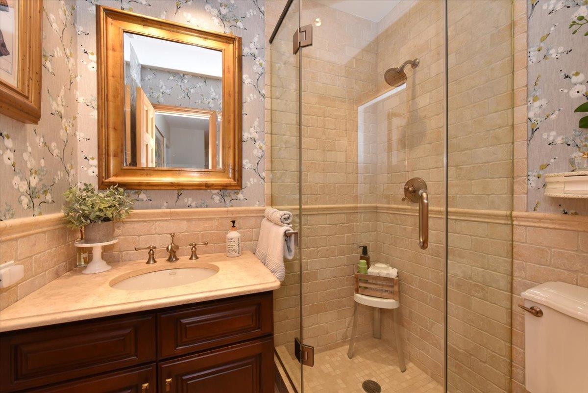 1515 Lowell Avenue, New Hyde Park, New York image 18