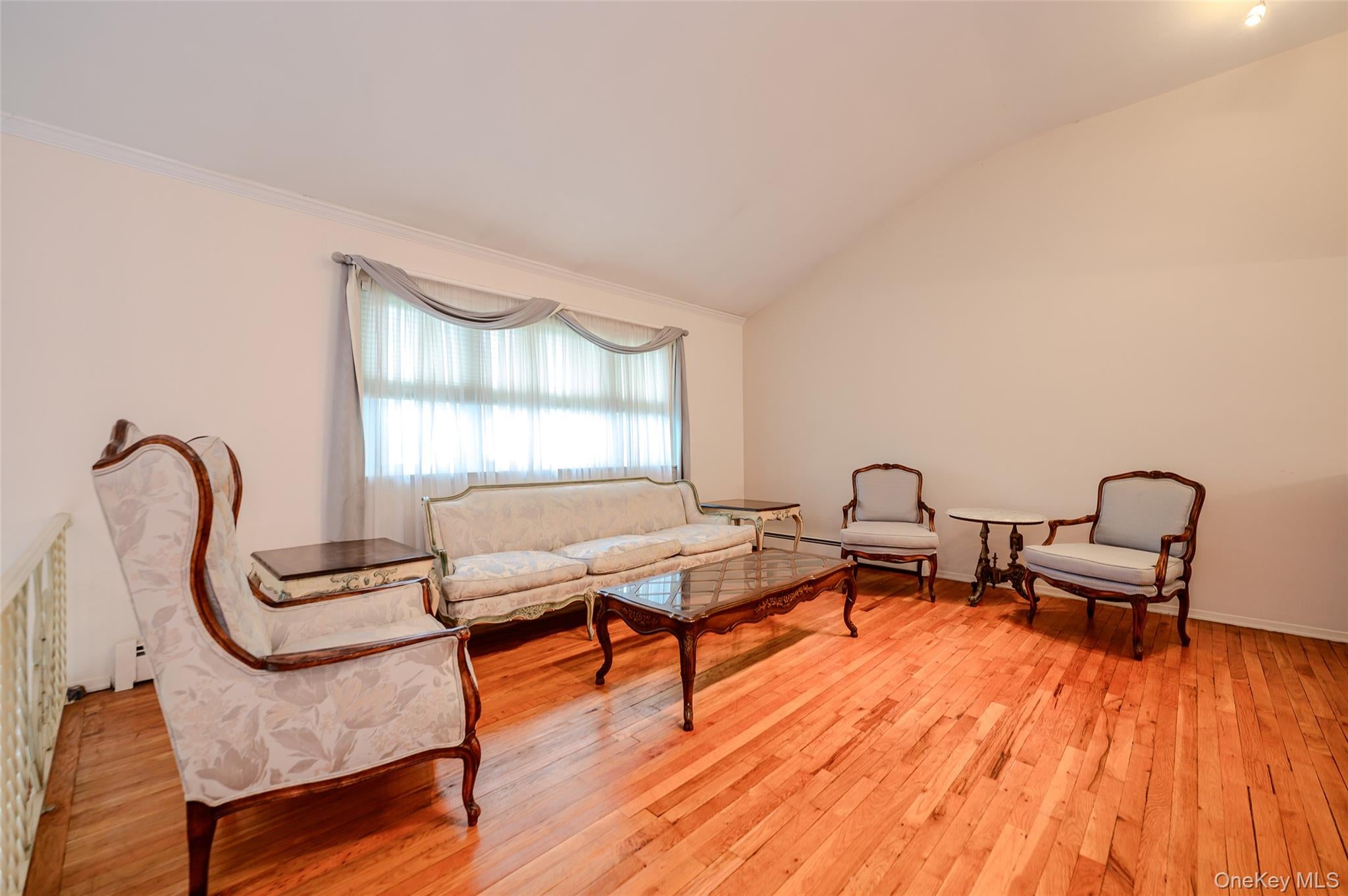 552 Waukena Avenue