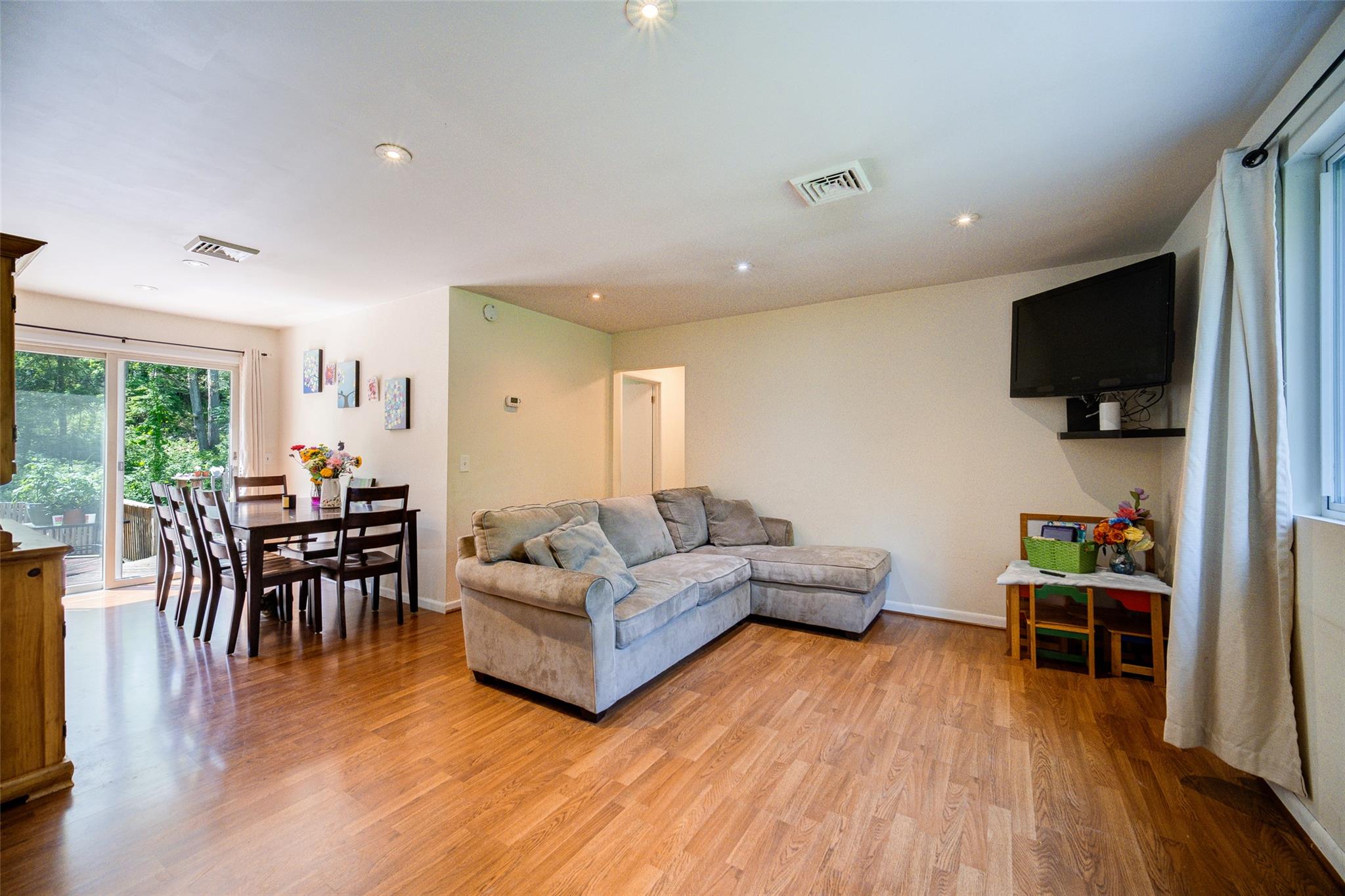 287 Norton Road, Red Hook, New York image 9