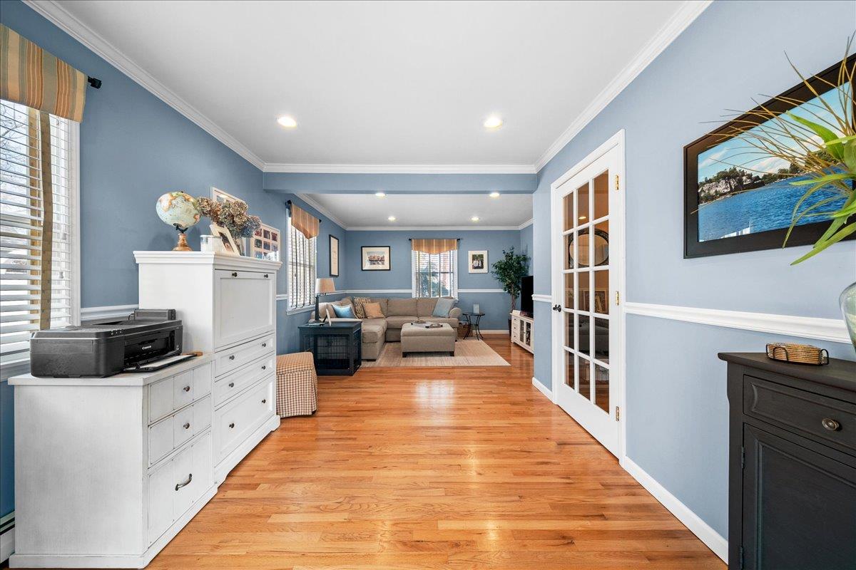 153 S Bayview Avenue, Amityville, New York image 26