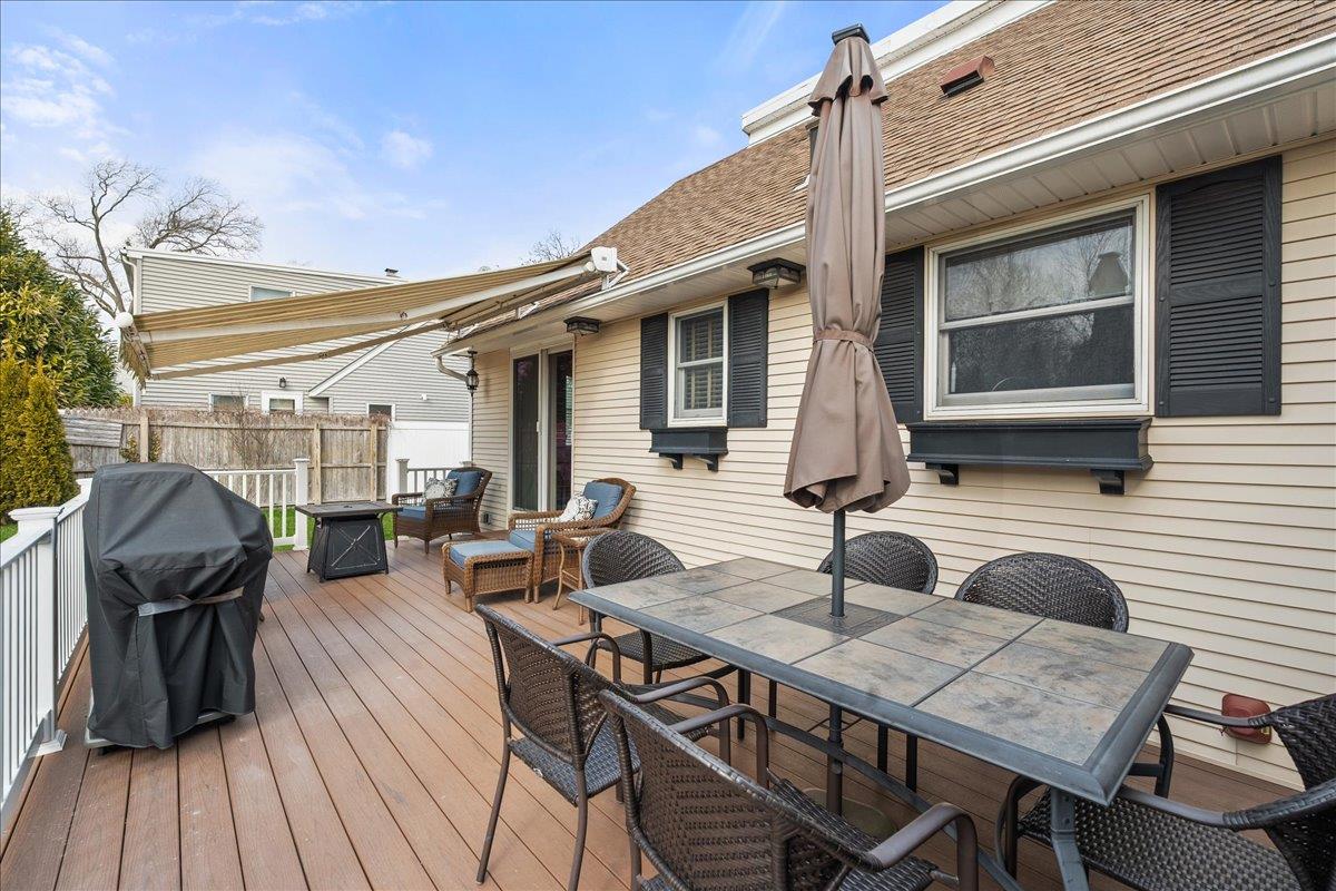 153 S Bayview Avenue, Amityville, New York image 2