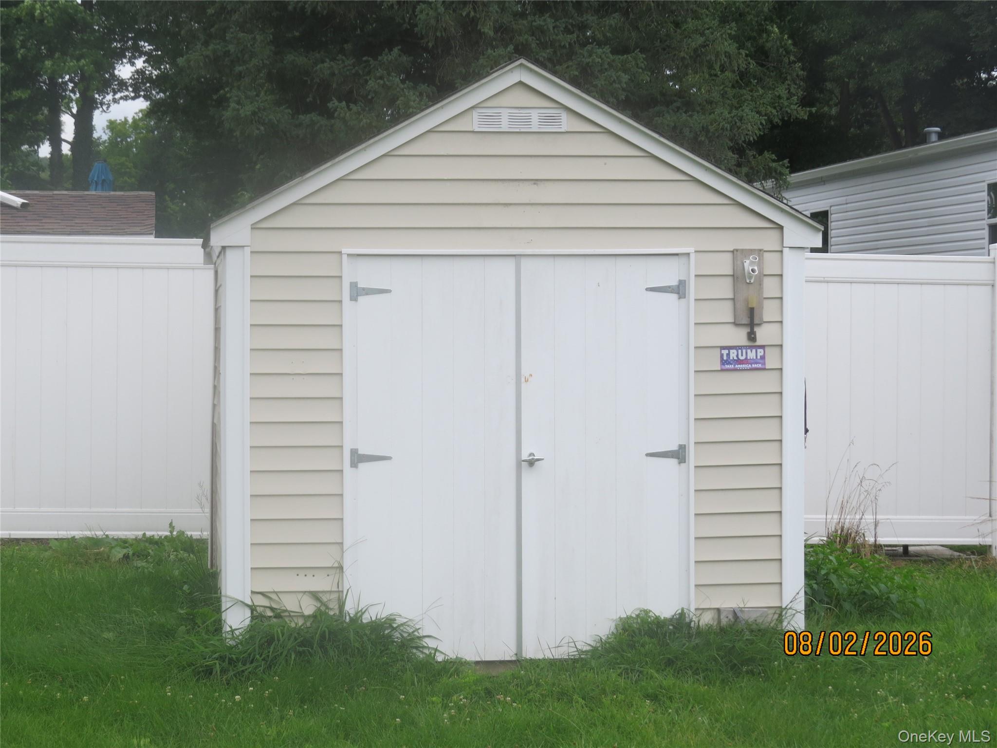 723 Beekman Road 30