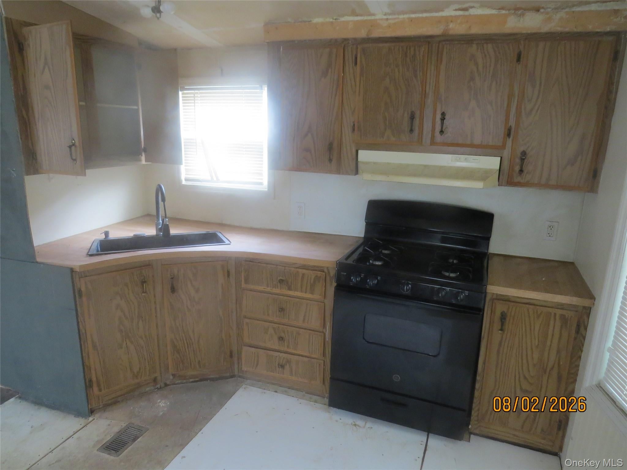 723 Beekman Road 30