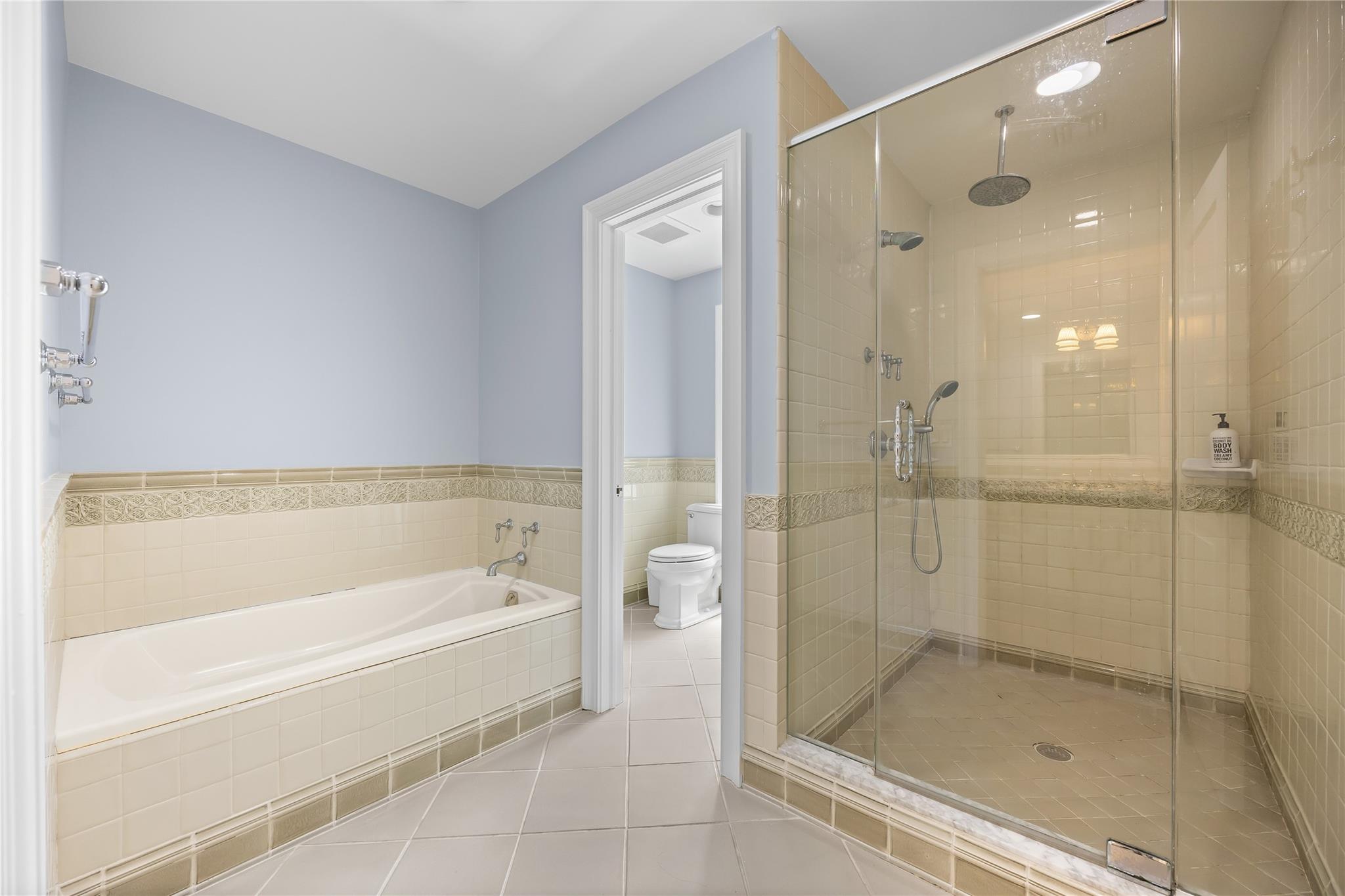 47 Valley Road, Old Westbury, New York image 31