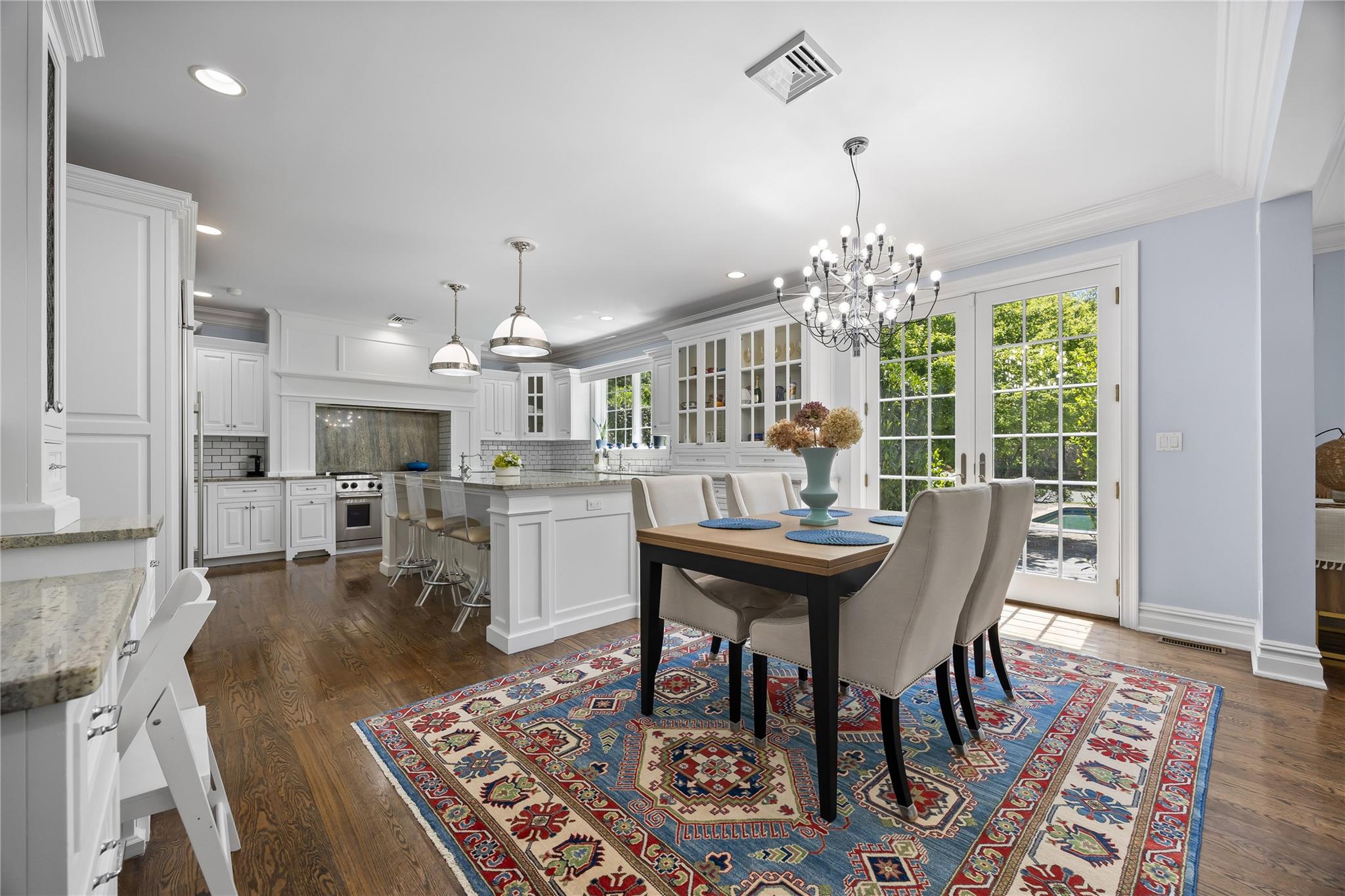 47 Valley Road, Old Westbury, New York image 13