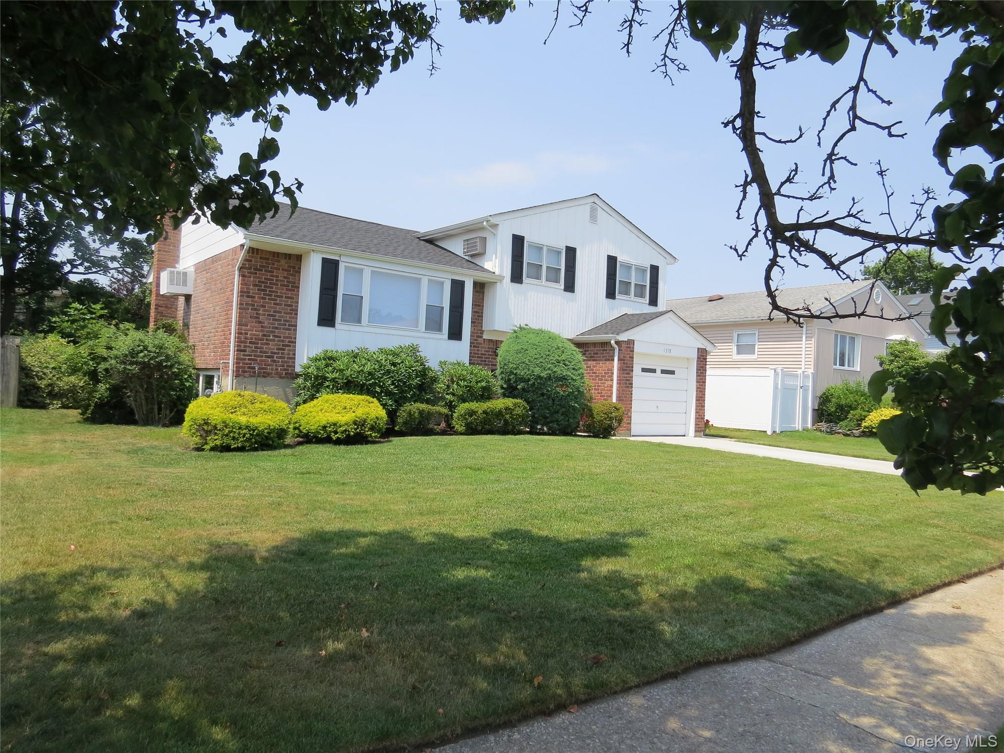 1358 Milanna Lane