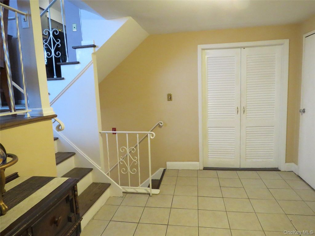Photo of 1358 Milanna Lane, Wantagh, NY 11793 (MLS # 1020625)