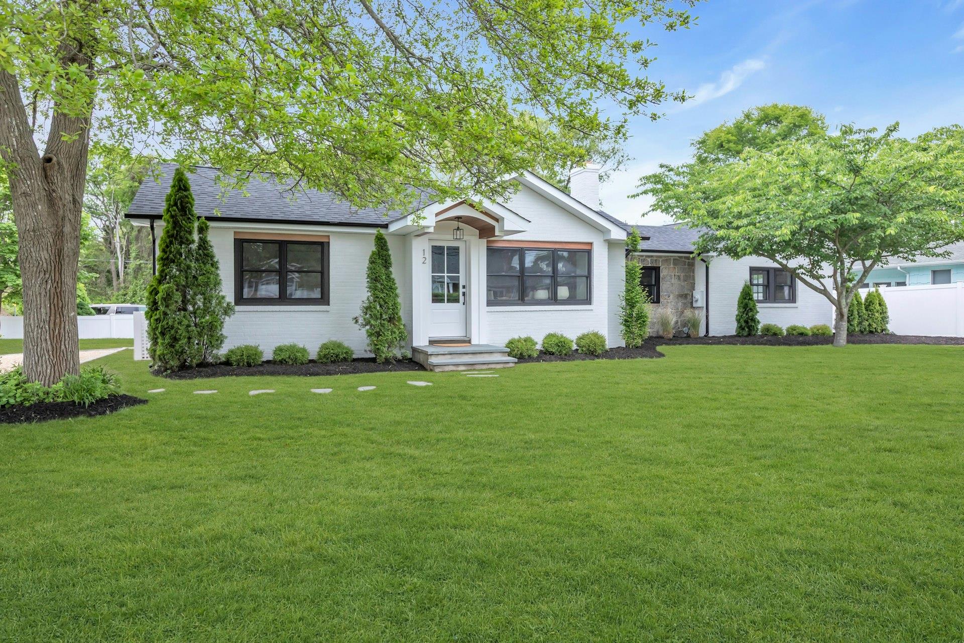 12 Edwards Lane, Blue Point, New York image 1