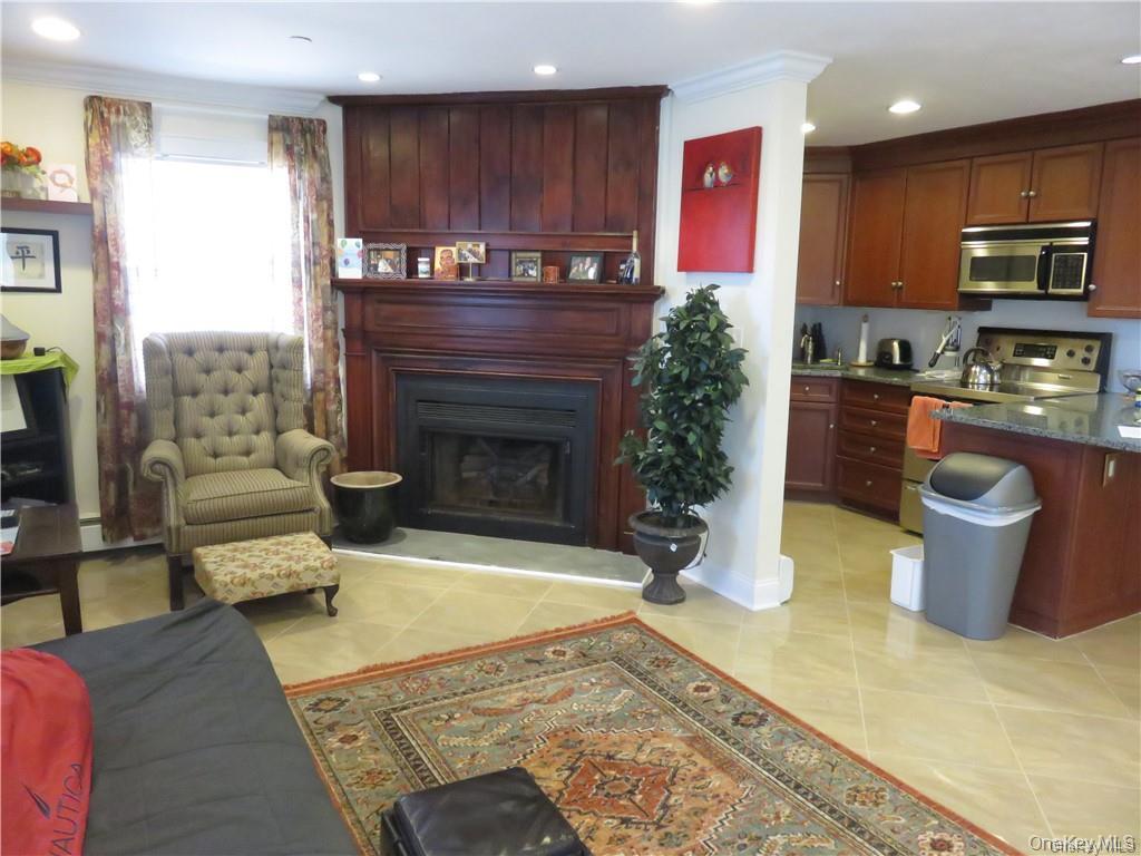 36 Greenridge Avenue 110