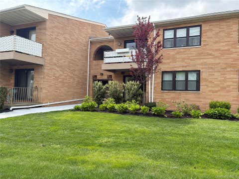 Homes For Sale - 216 Westend Avenue #5B<br/> Freeport, NY 11520