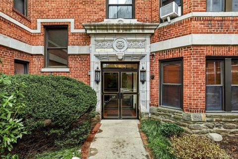 11 Alden Road 4A Larchmont NY 10538