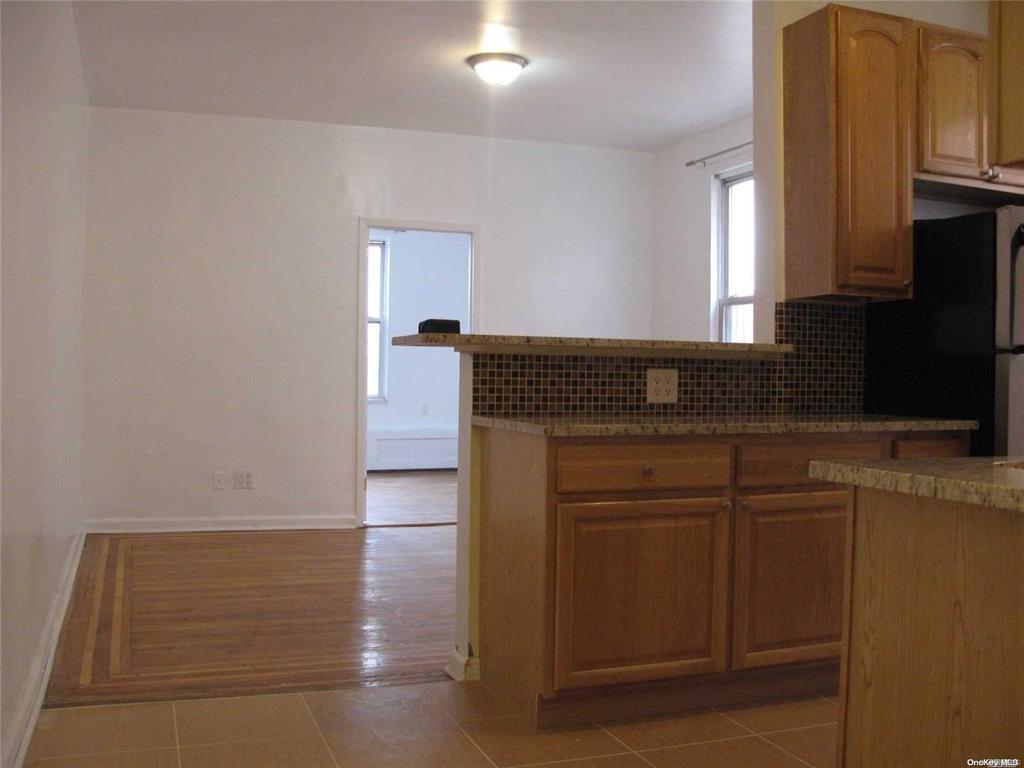 21-07 38 Street