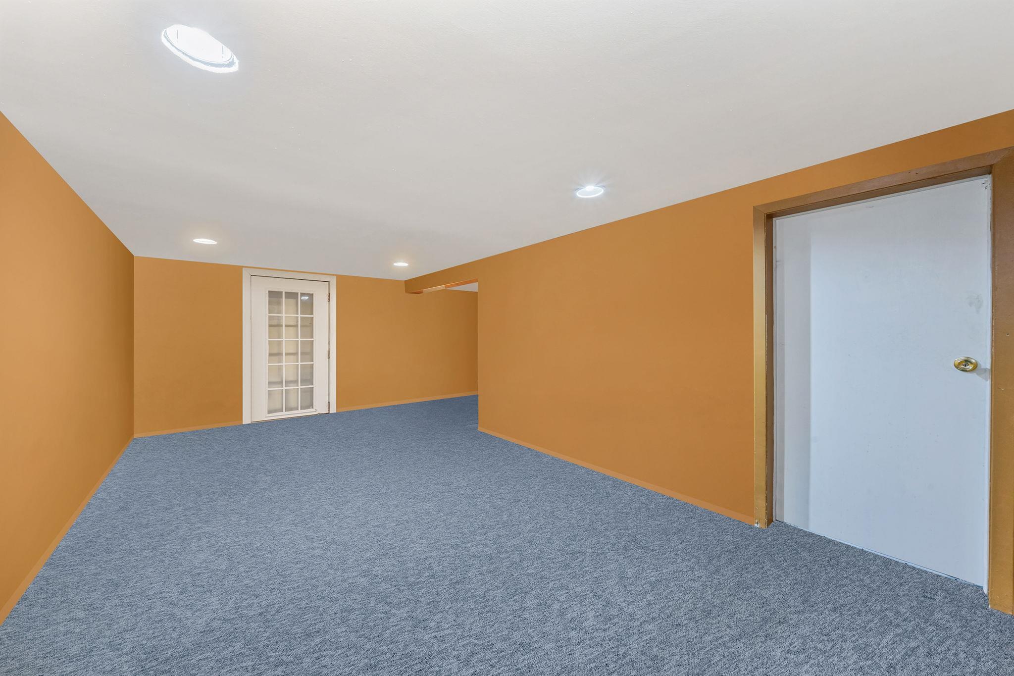 296 Chester Street, Uniondale, New York image 23