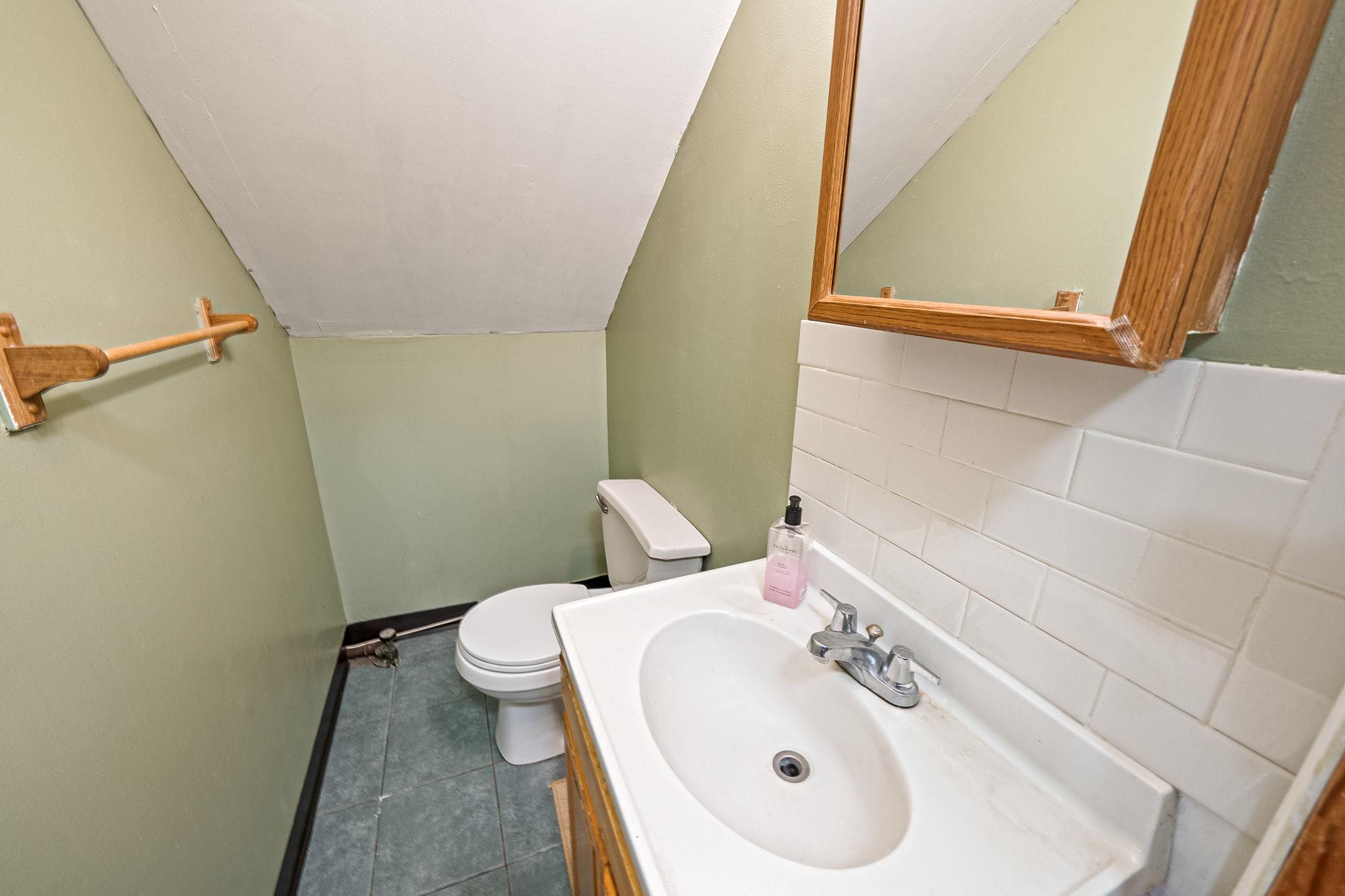 296 Chester Street, Uniondale, New York image 22