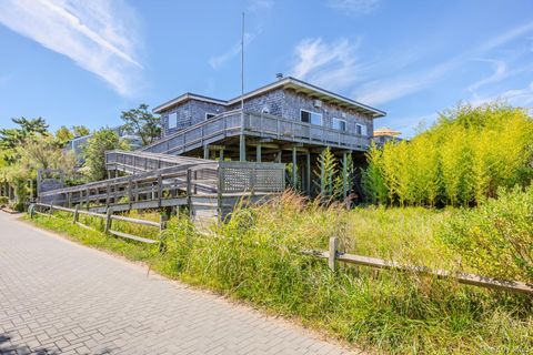 15 Dune Way Seaview NY 11770