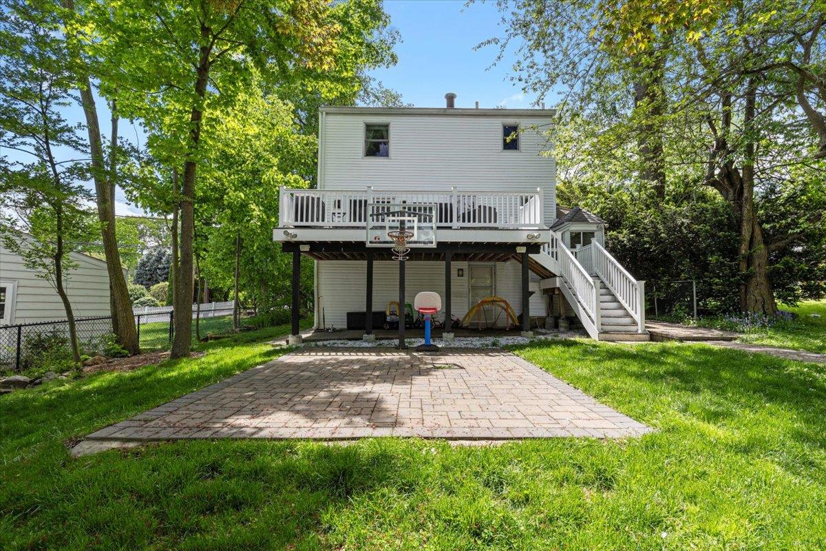 81 Sterling Avenue, White Plains, New York image 24