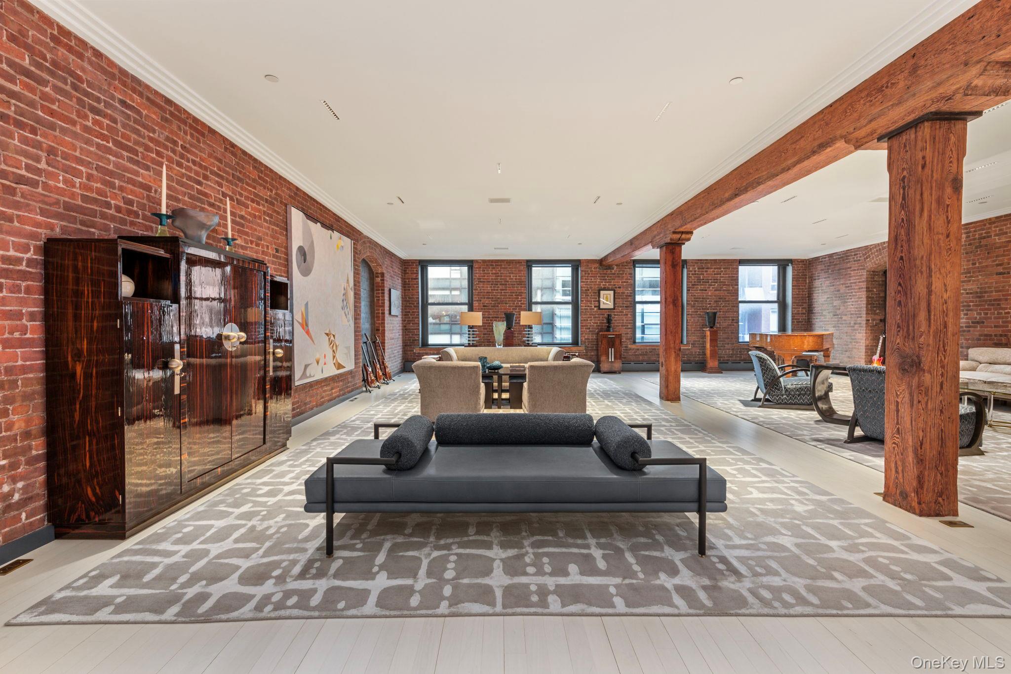 500 Greenwich Street 401