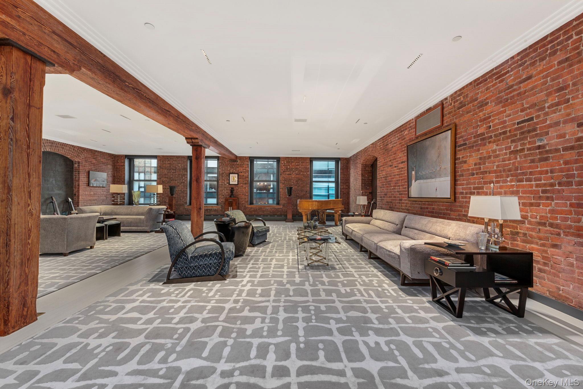 500 Greenwich Street 401