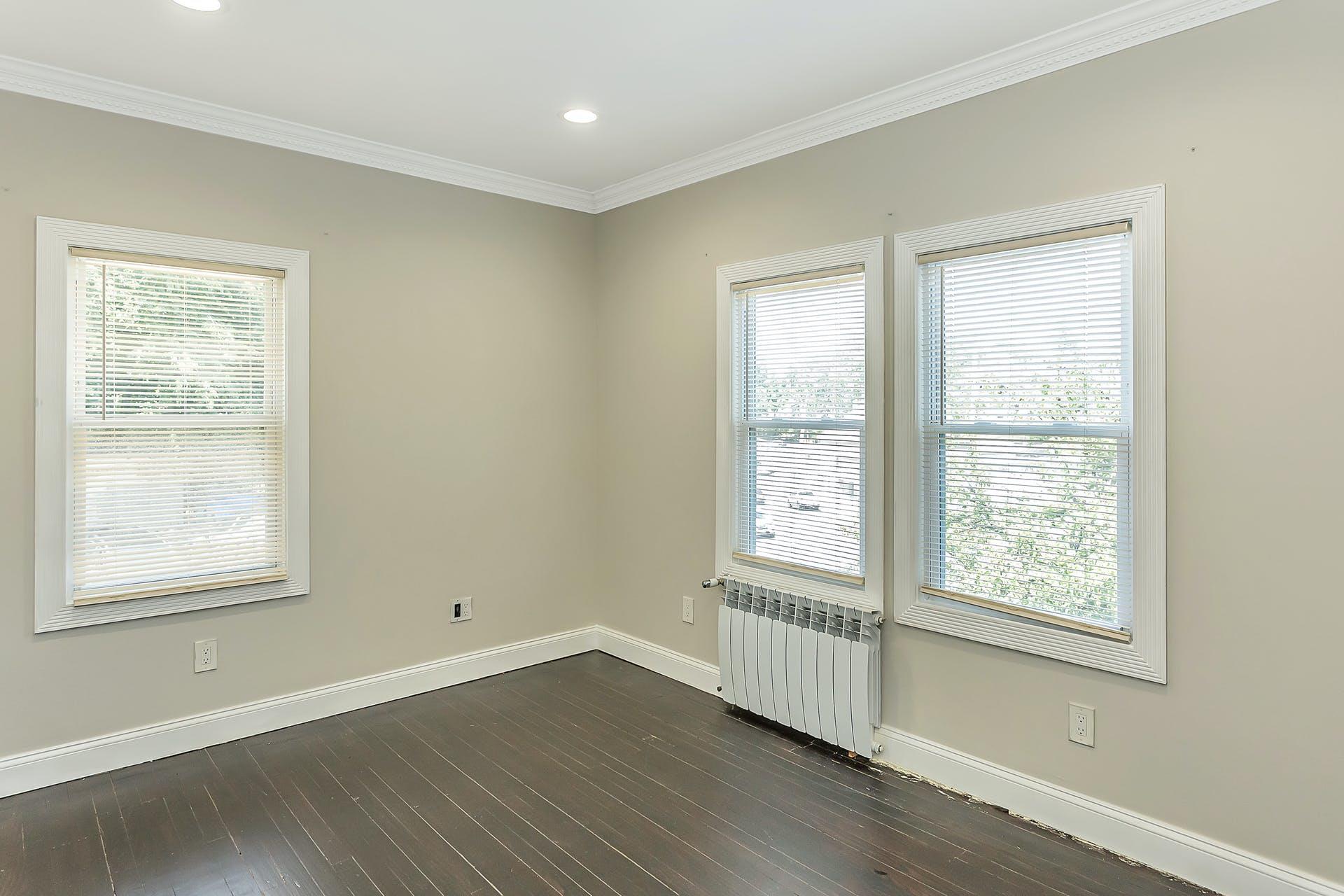 Glen Cove, New York 11542, United States, 3 Bedrooms Bedrooms, ,2 BathroomsBathrooms,Residential,Active,175195