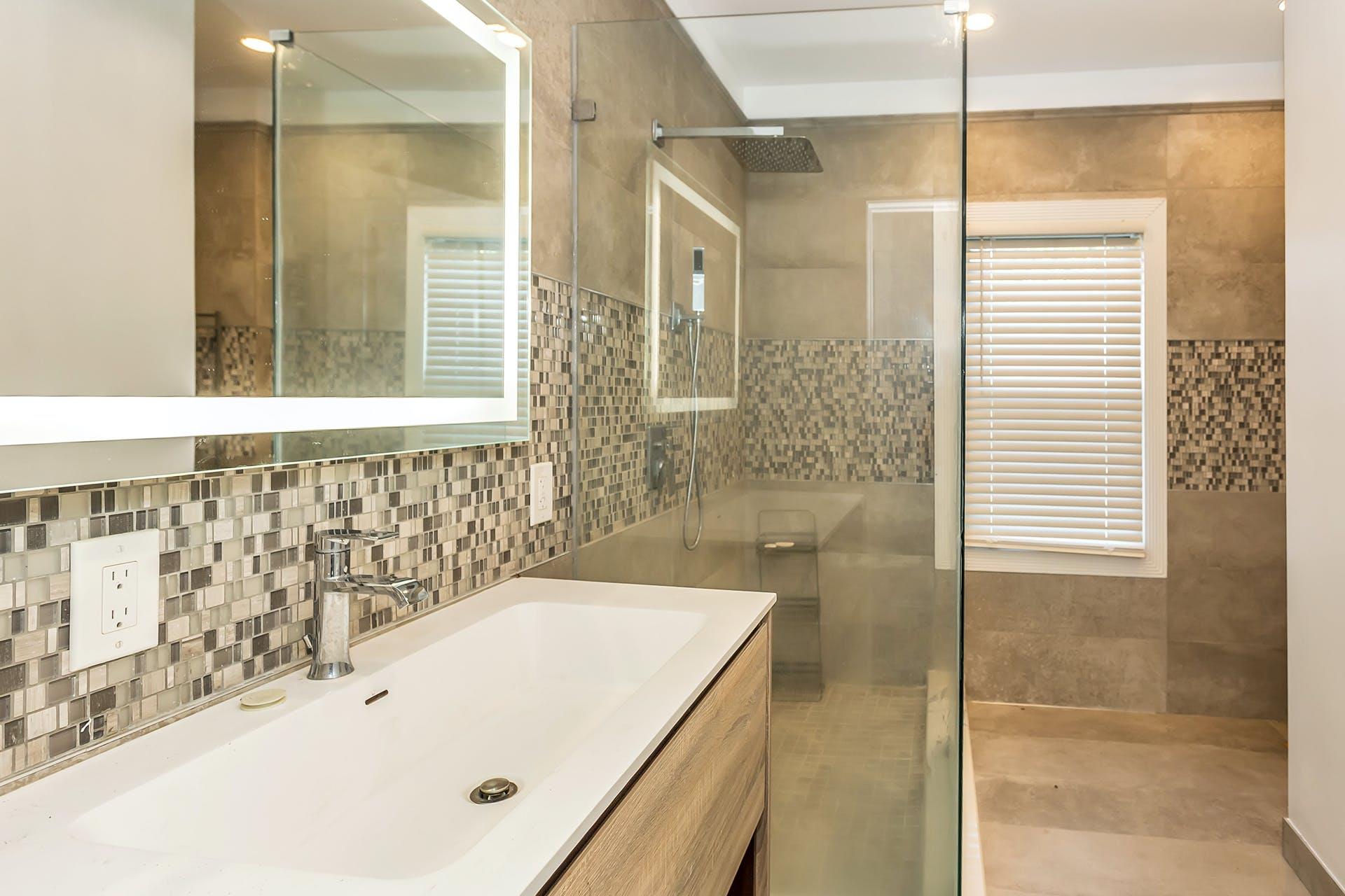 Glen Cove, New York 11542, United States, 3 Bedrooms Bedrooms, ,2 BathroomsBathrooms,Residential,Active,175195