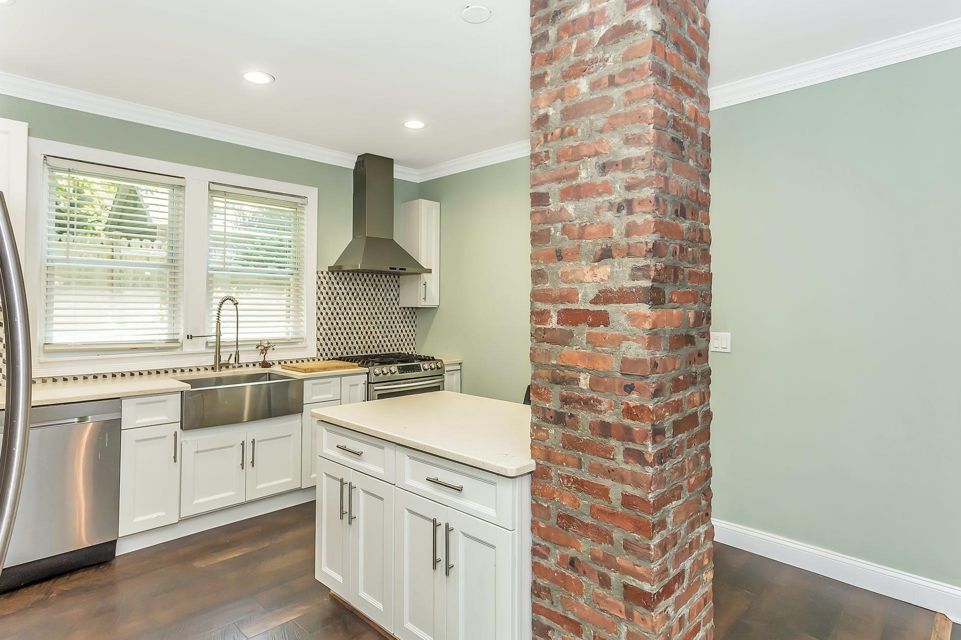 Glen Cove, New York 11542, United States, 3 Bedrooms Bedrooms, ,2 BathroomsBathrooms,Residential,Active,175195