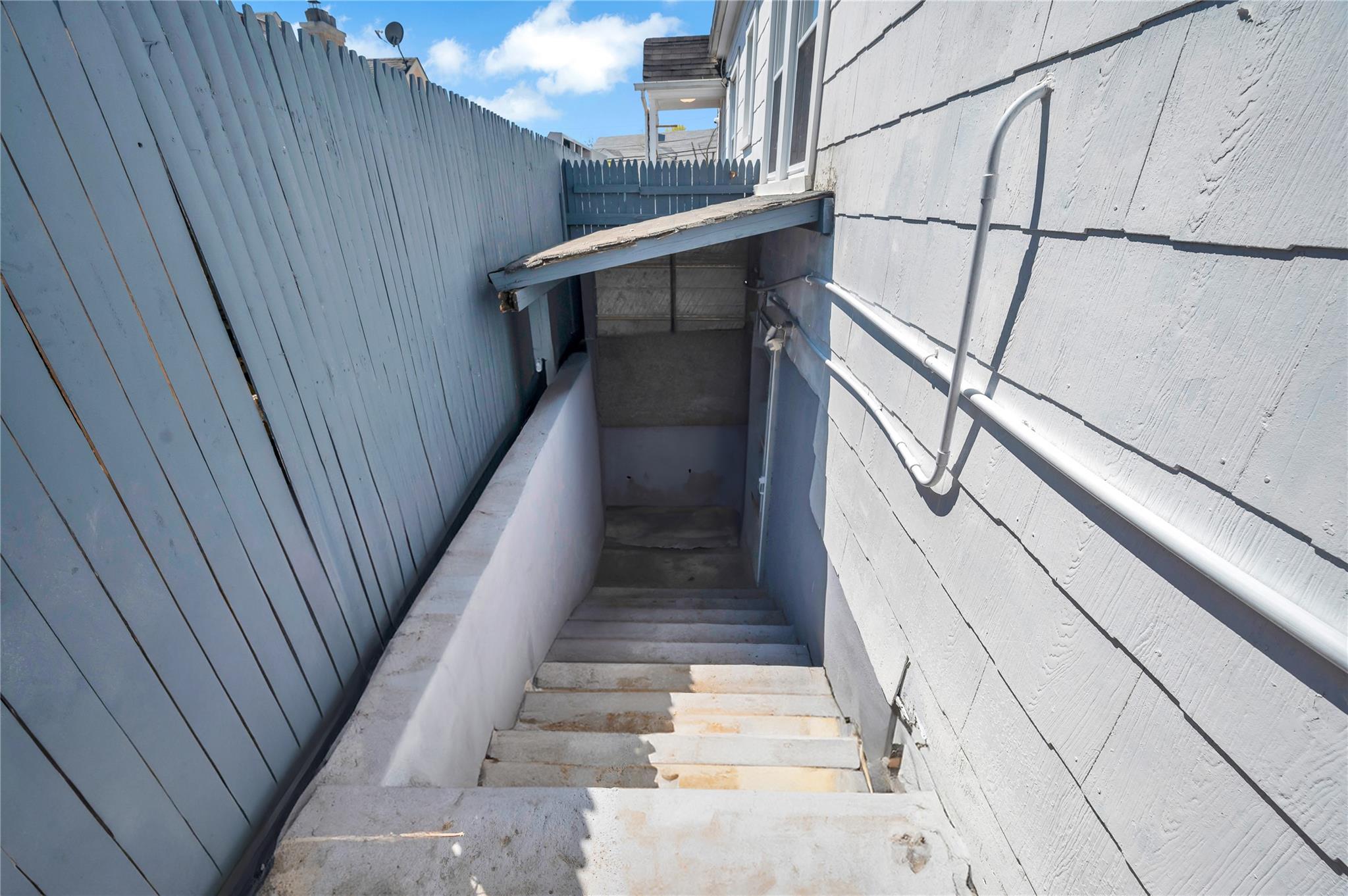 47 Lee Street, Roosevelt, New York image 17
