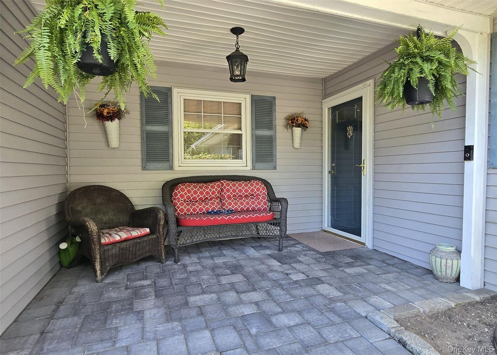 Photo of 36 Holly Hill Lane, Coram, NY 11727 (MLS # 1001886)