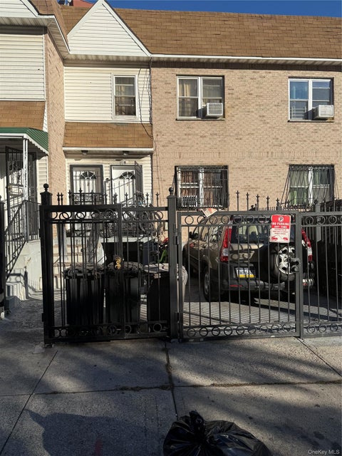 Multifamily For Sale - 815 E 170th Street<br/> Bronx County, Bronx, NY 10459