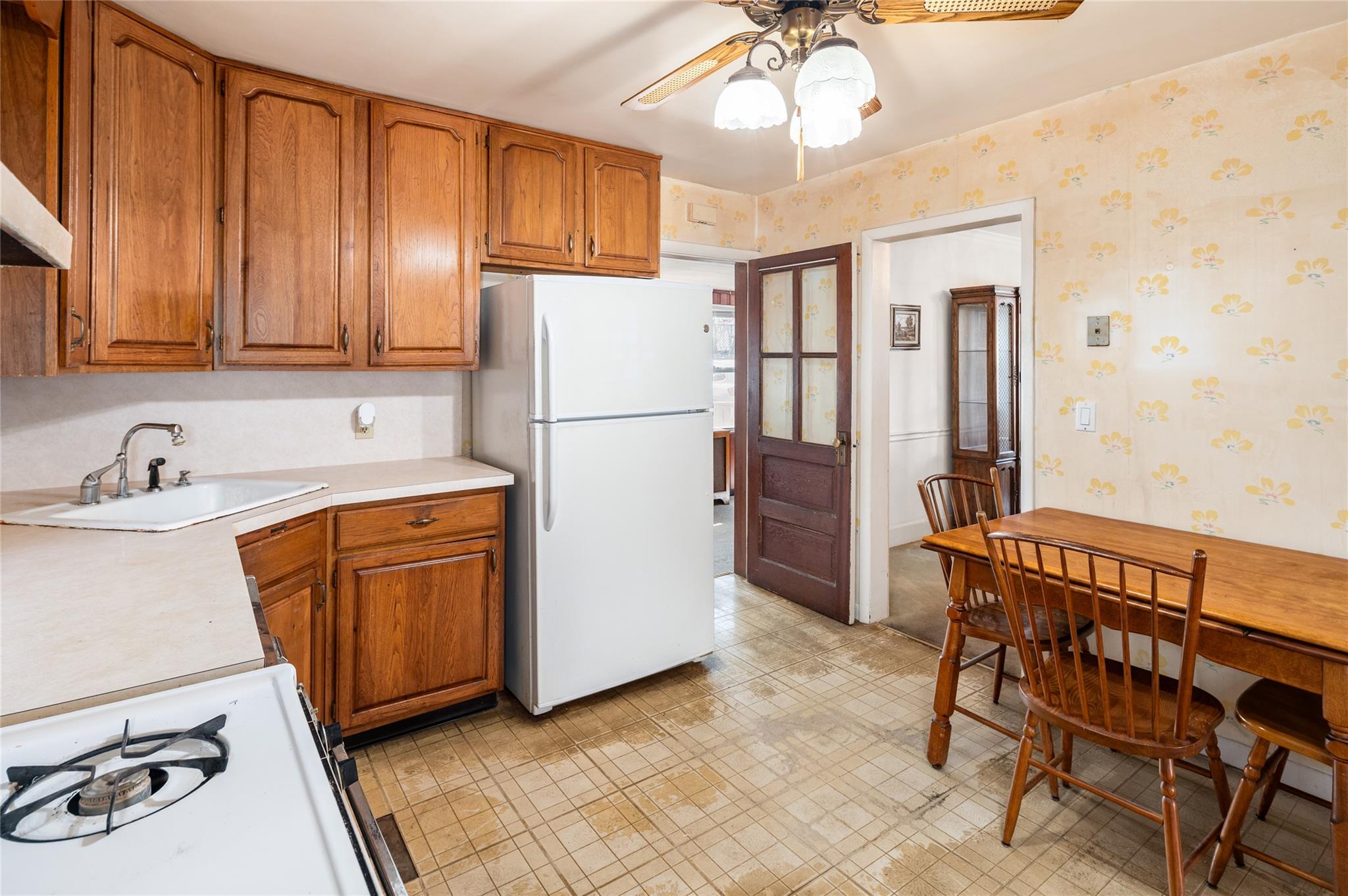 155 Clinton Street, White Plains, New York image 15