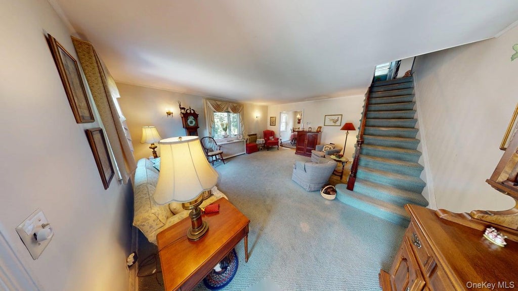 Photo of 58 Clifton Avenue, Yonkers, NY 10705 (MLS # 1048358)