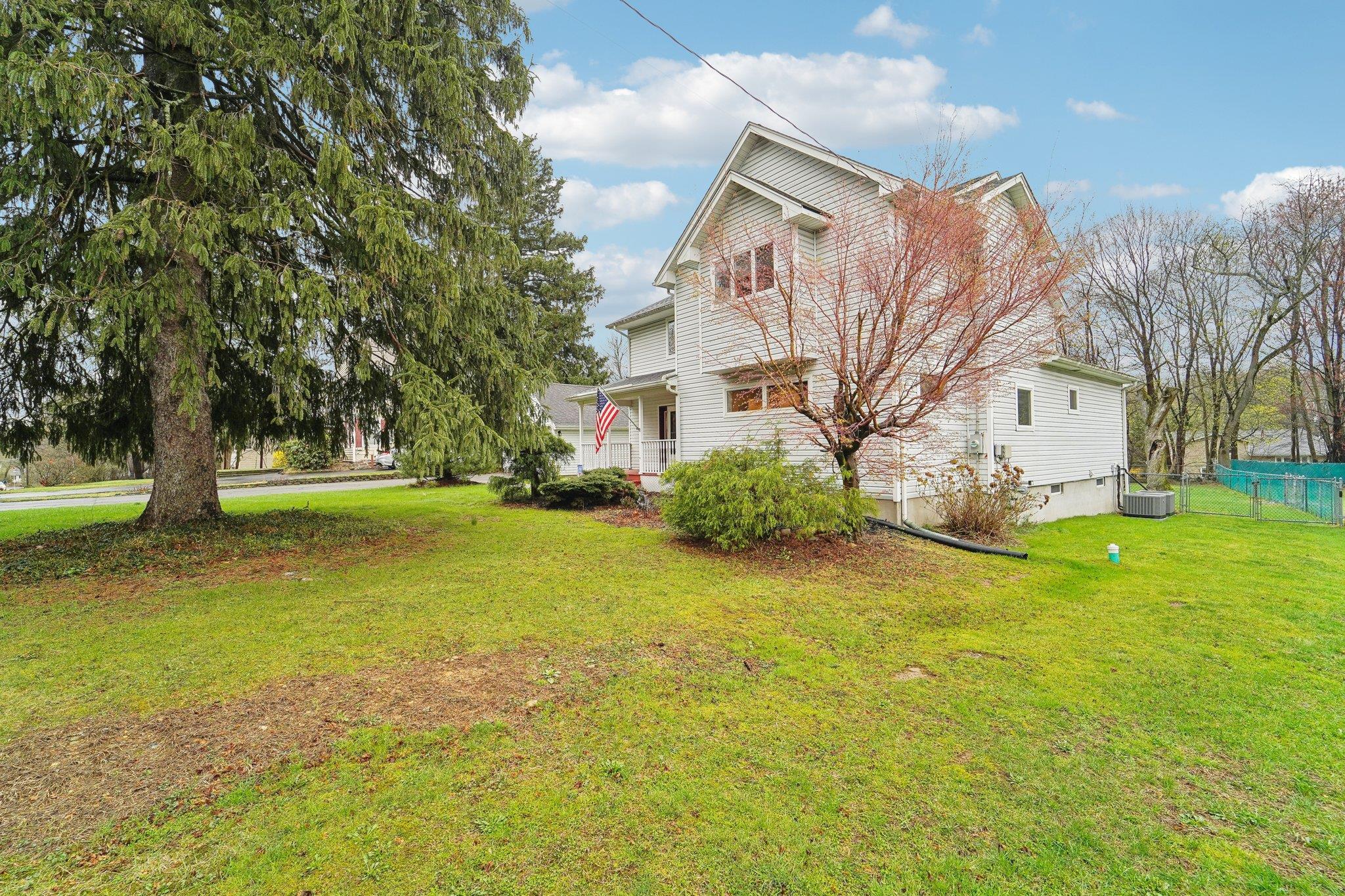 23 Blauvelt Road, Nanuet, New York image 2