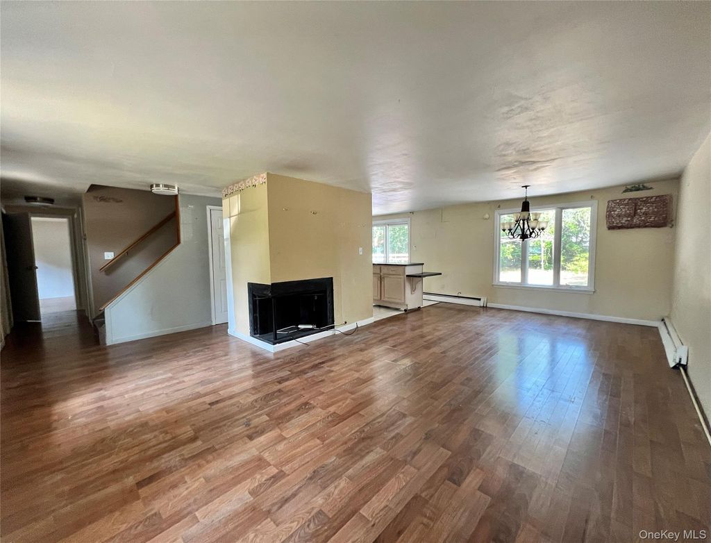 Photo of 119 Holbrook Road, Holbrook, NY 11741 (MLS # 1021524)