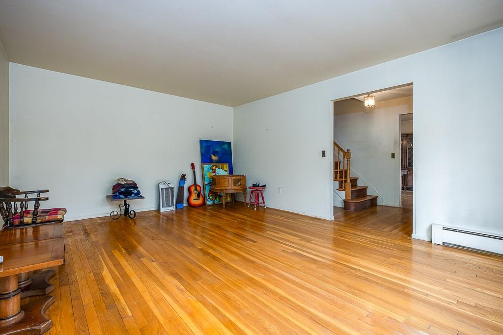 36 Montclair Avenue, Airmont, Florida image 18