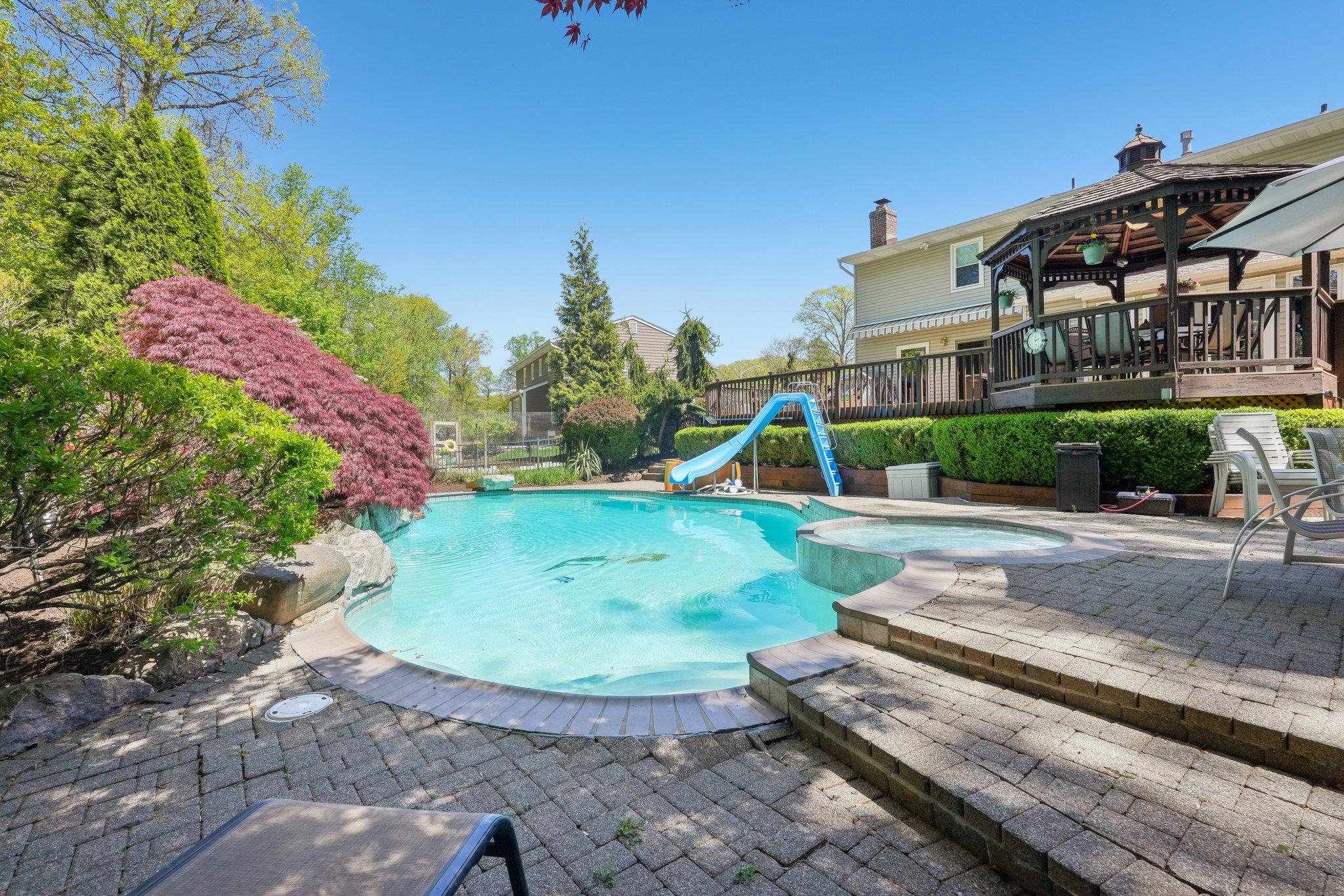 49 Minuteman Circle, Orangeburg, New York image 44