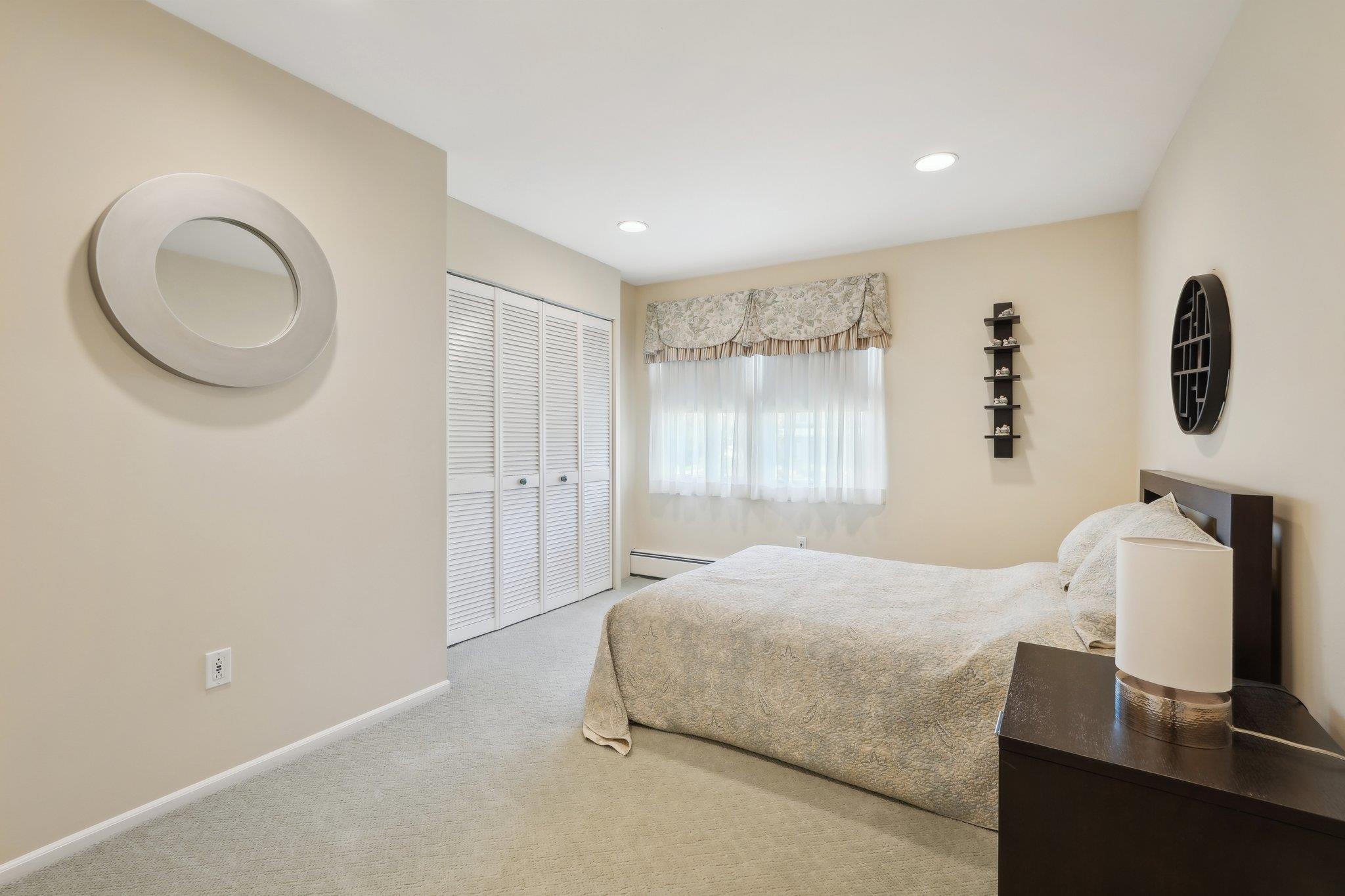 49 Minuteman Circle, Orangeburg, New York image 32