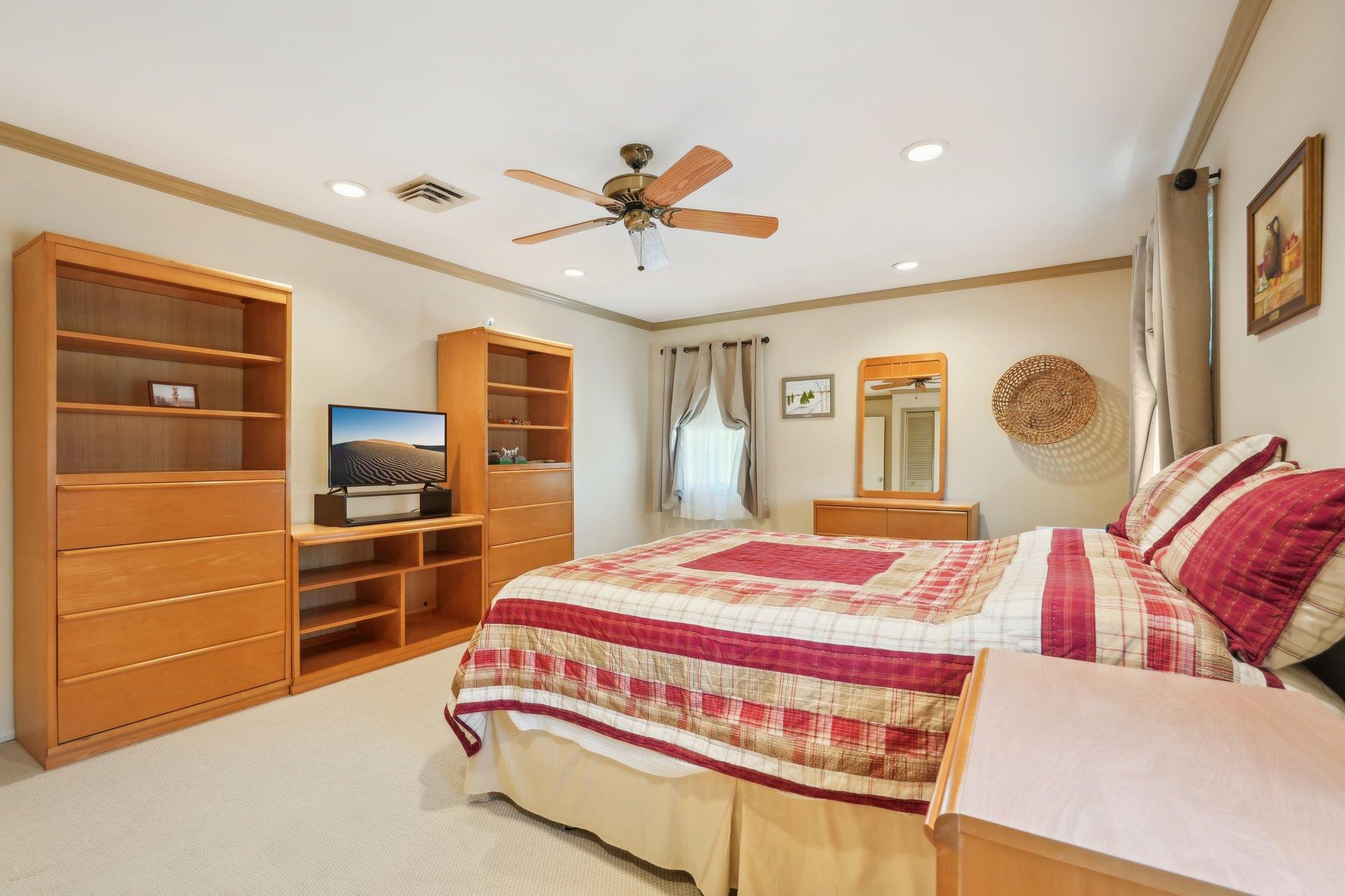49 Minuteman Circle, Orangeburg, New York image 26