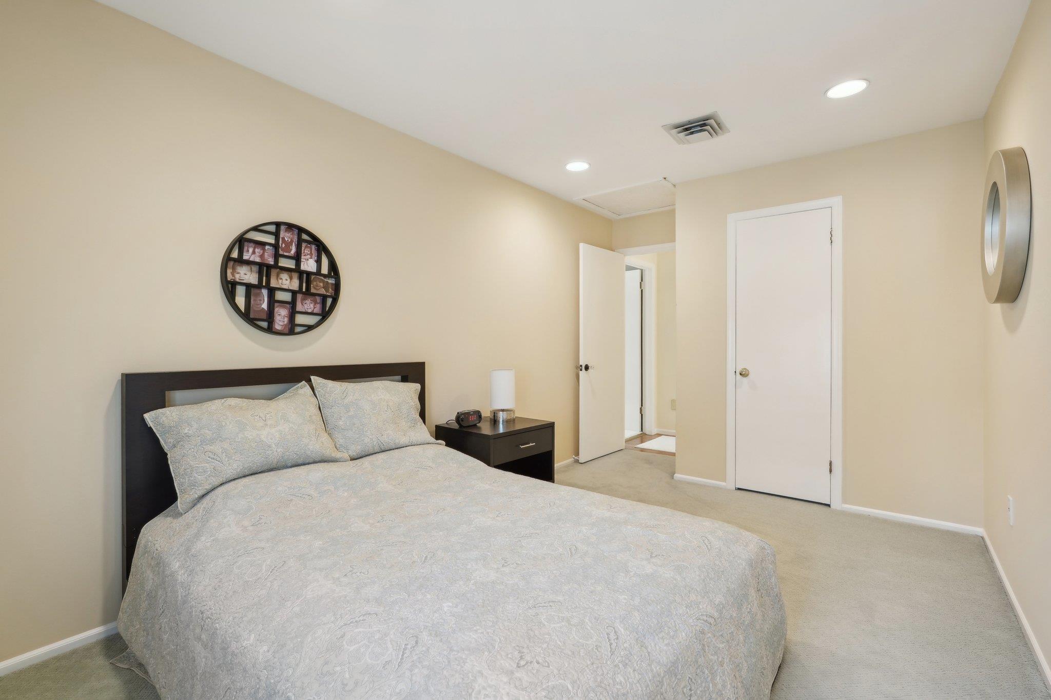 49 Minuteman Circle, Orangeburg, New York image 31