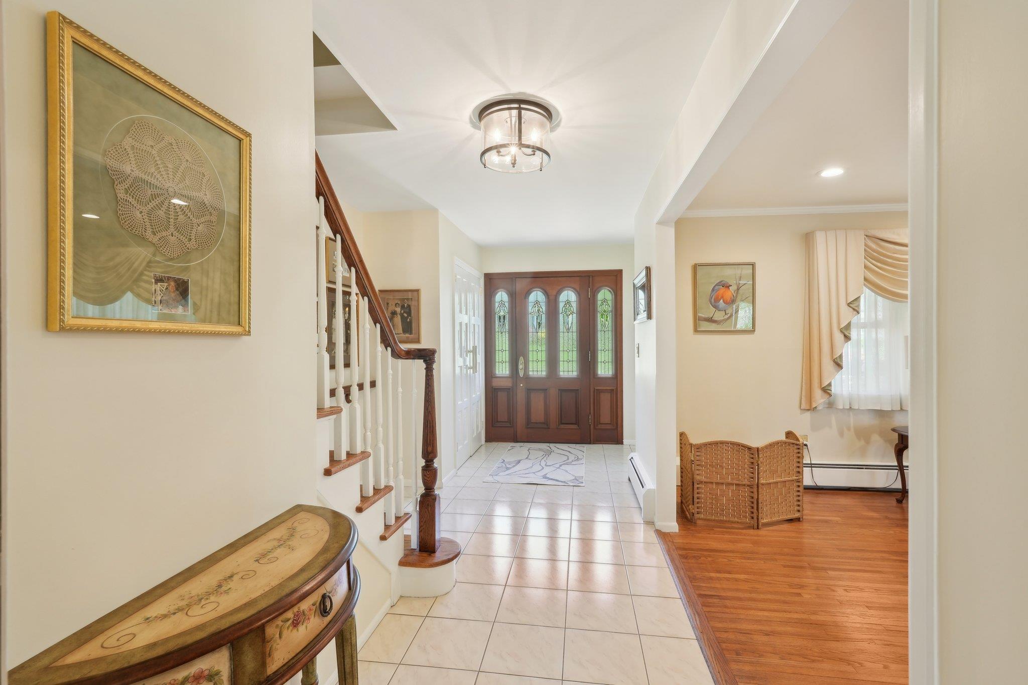49 Minuteman Circle, Orangeburg, New York image 6
