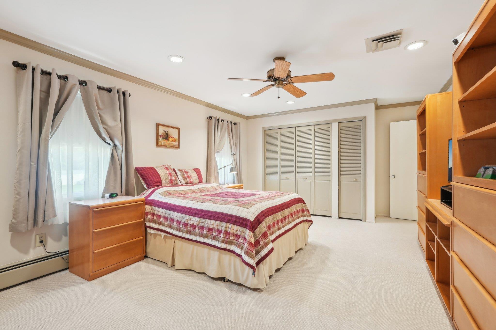 49 Minuteman Circle, Orangeburg, New York image 27
