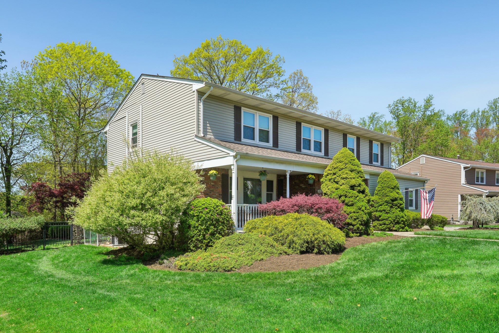 49 Minuteman Circle, Orangeburg, New York image 4