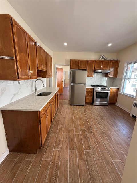 MLS: 849699