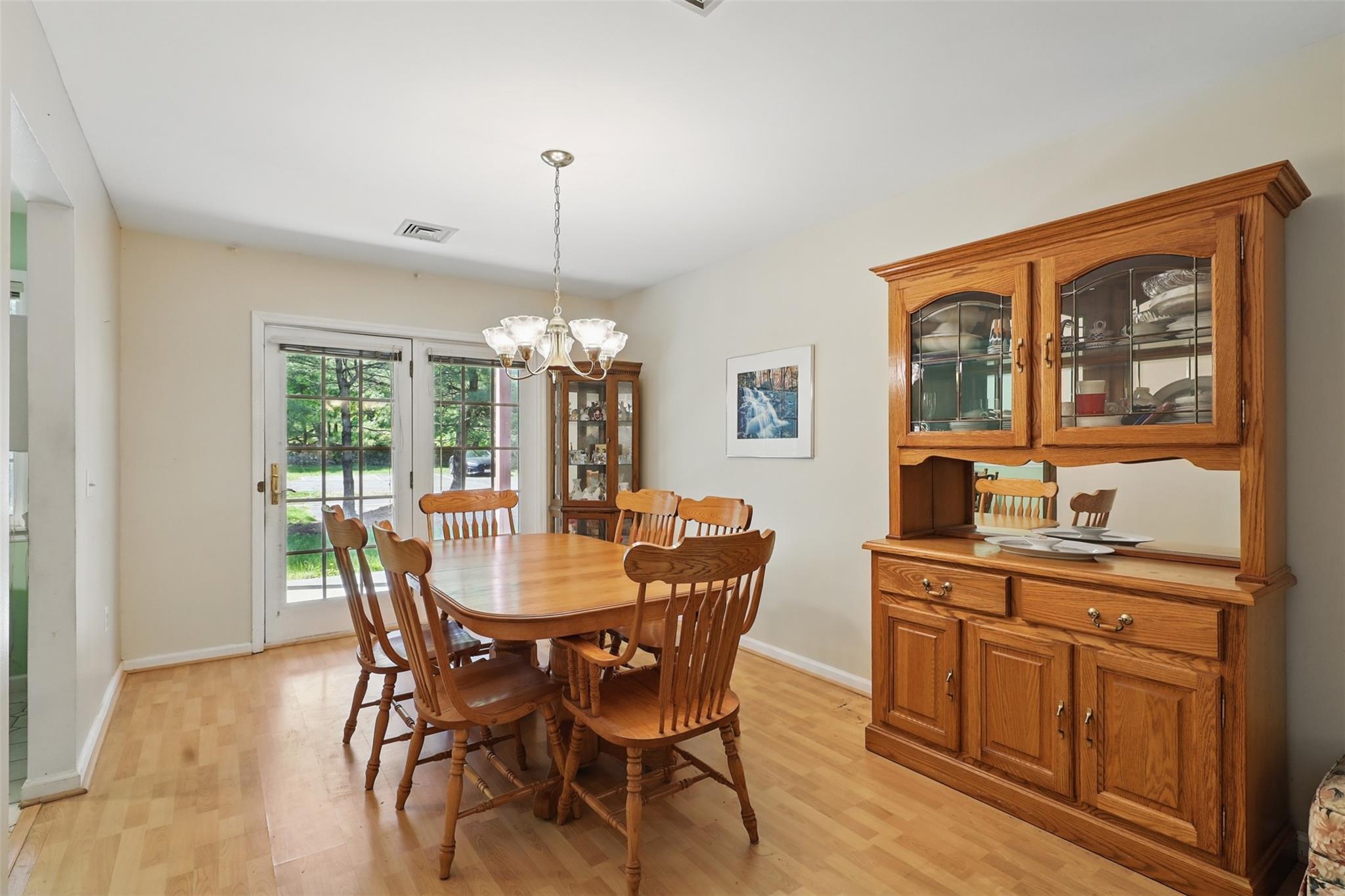 21 Lamplight Street, Beacon, New York image 8